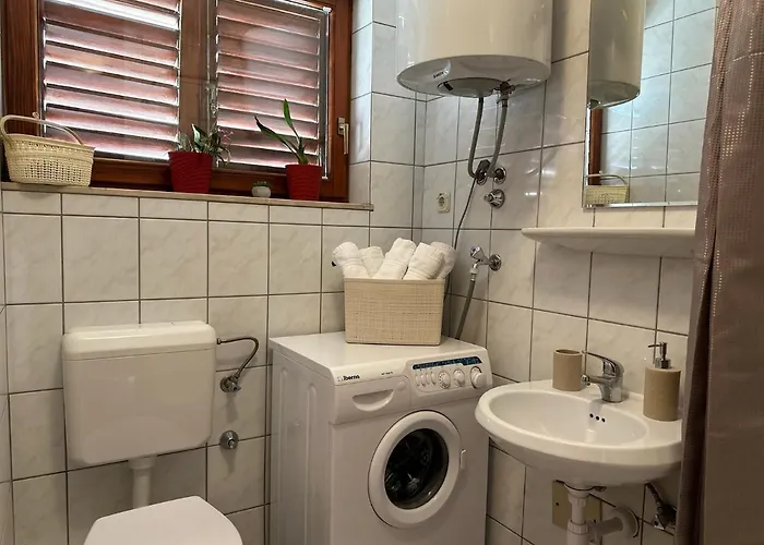 Family Apartment *